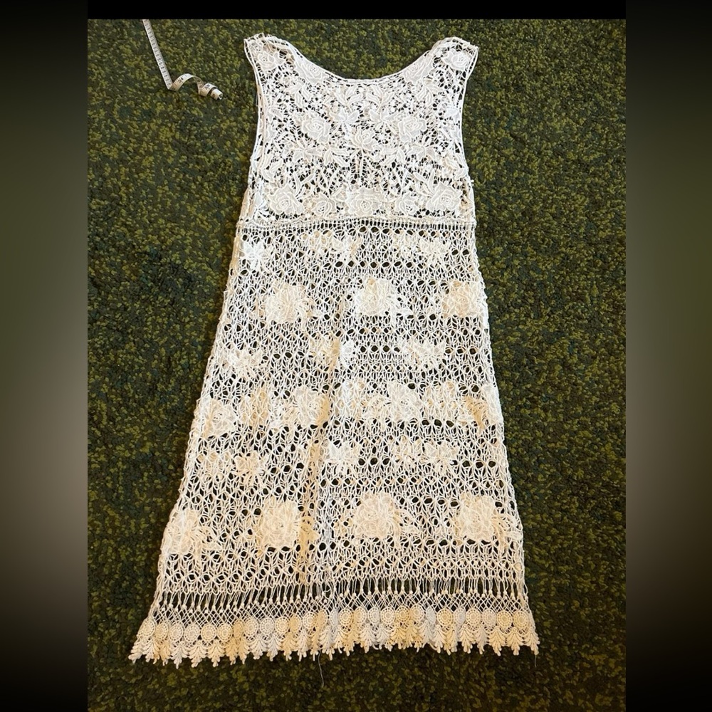 Vintage 1960s lace dress